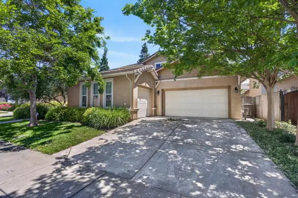6227 Riverbank Circle, Stockton, CA 95219
