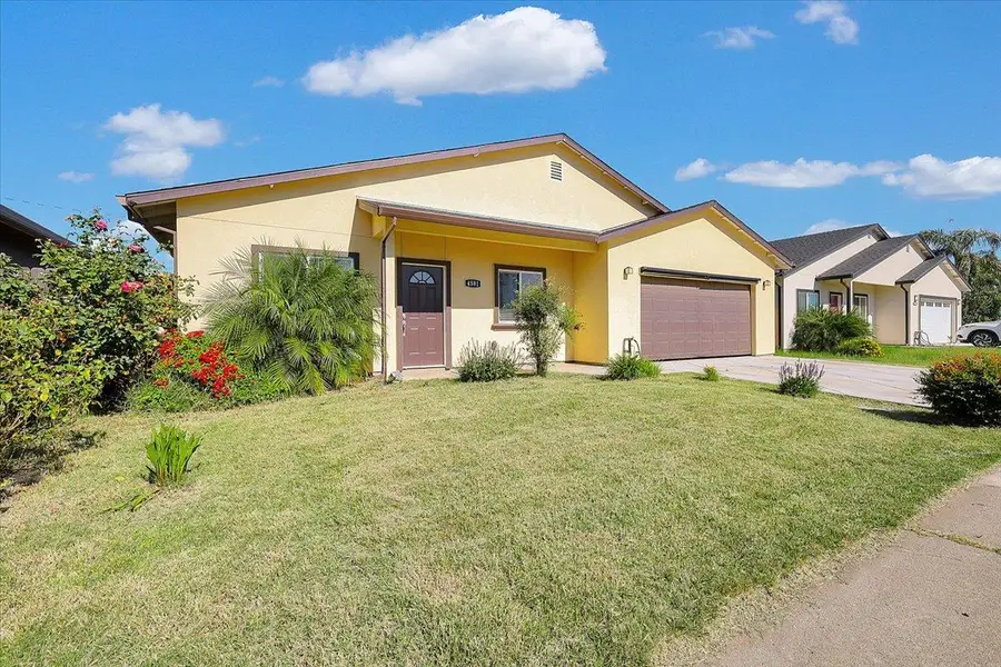 4581 Meadow Way, Olivehurst, CA 95961 - #2