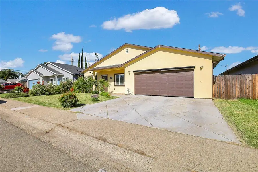 4581 Meadow Way, Olivehurst, CA 95961 - #3