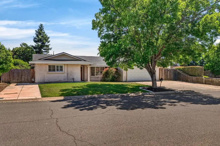 2964 Kennedy Drive, Yuba City, CA 95993 - #2