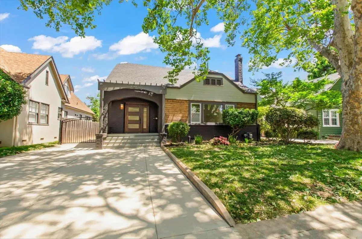1045 35th Street, Sacramento, CA 95816 - #1