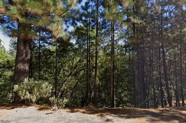 609 Canyon View Drive, Hathaway Pines, CA 95233