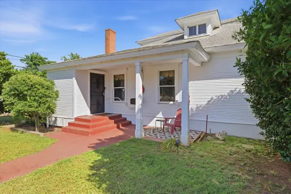 801 Mormon St, Folsom, CA 95630