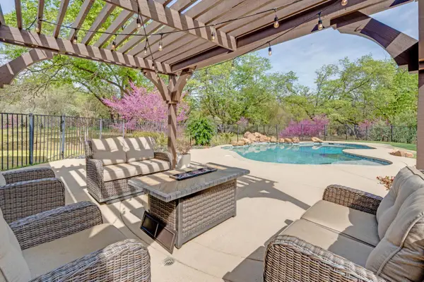 2015 Beaux Chenes Court, Shingle Springs, CA 95682