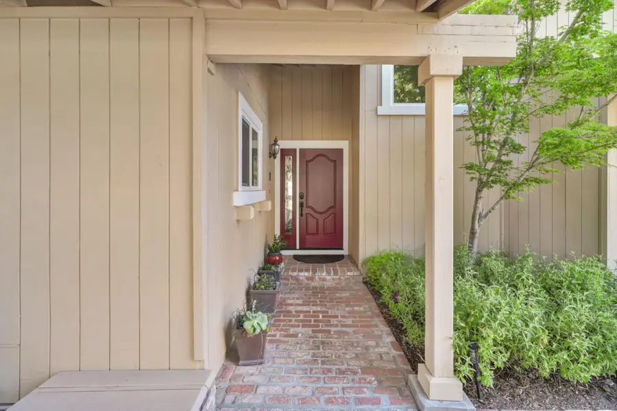 6505 Sudden Wind Court, Citrus Heights, CA 95621 - #2