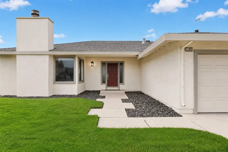 1105 W Tuolumne Road, Turlock, CA 95382 - #3