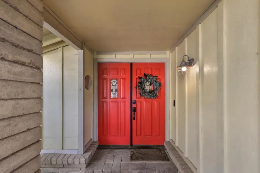 8328 Woodborough Way, Fair Oaks, CA 95628 - #3