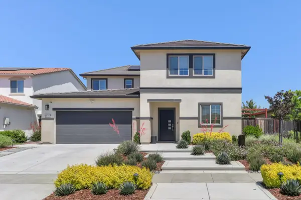 8256 Schellhous Drive, Roseville, CA 95747