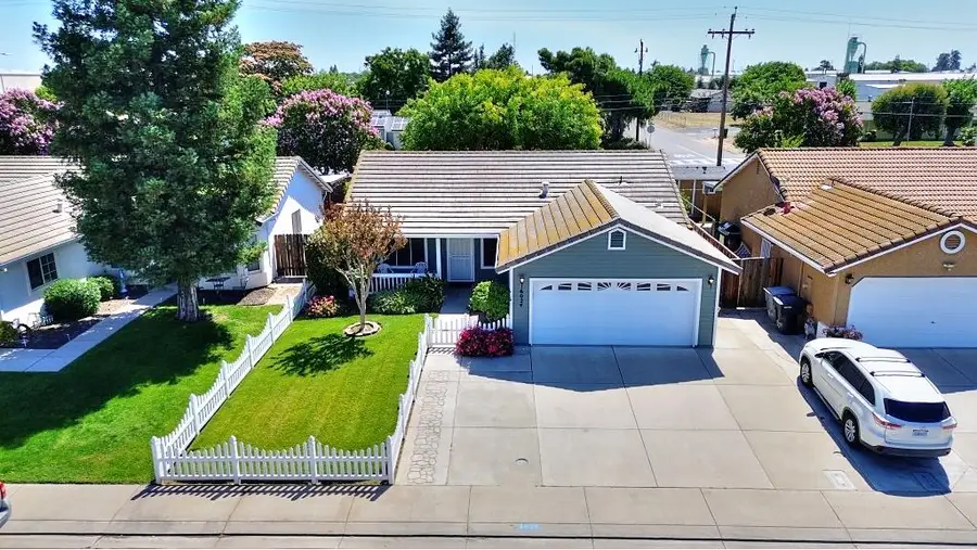 6024 Soares Place, Riverbank, CA 95367 - #2
