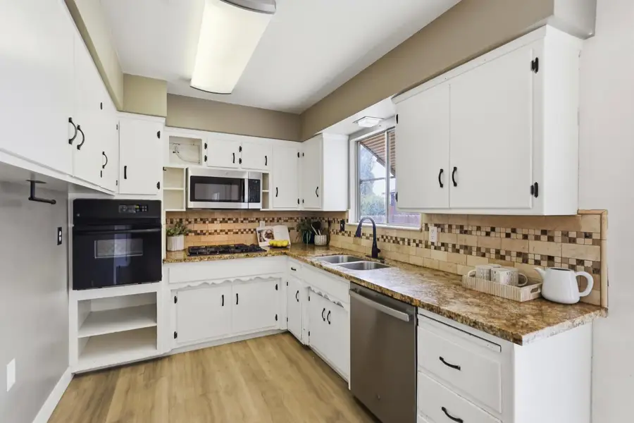 5901 Trovillion Street, Citrus Heights, CA 95621 - #3