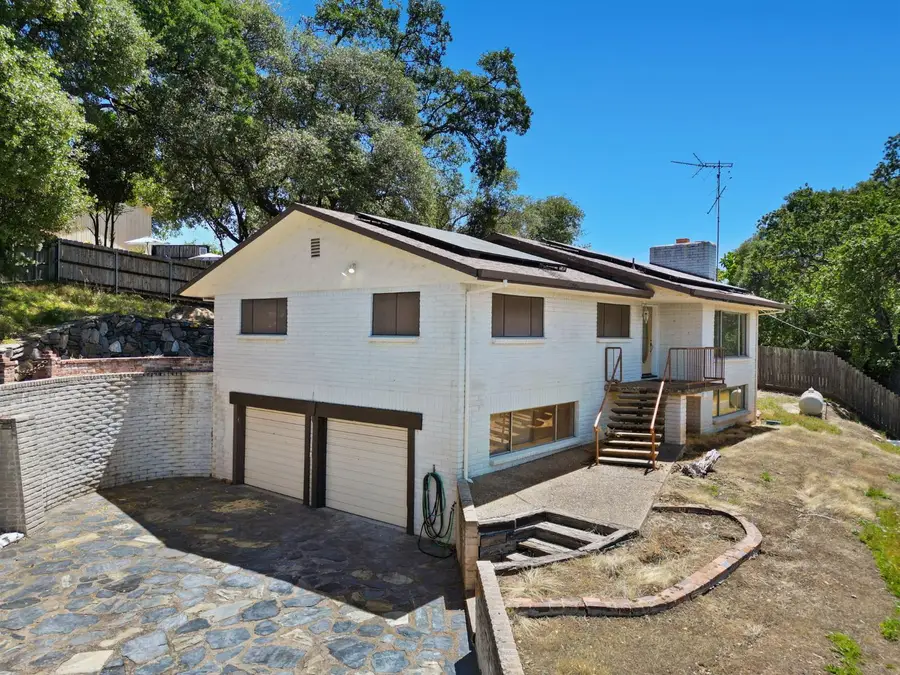 597 Amador Avenue, Angels Camp, CA 95222 - #2
