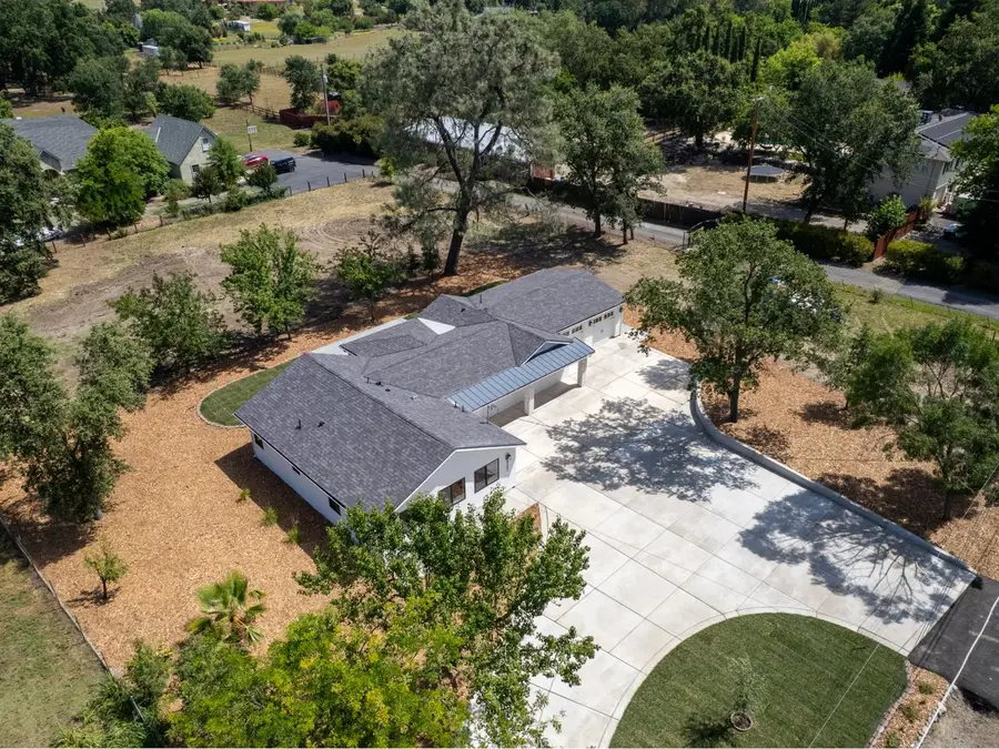 9261 Golden Gate Avenue, Orangevale, CA 95662 - #3