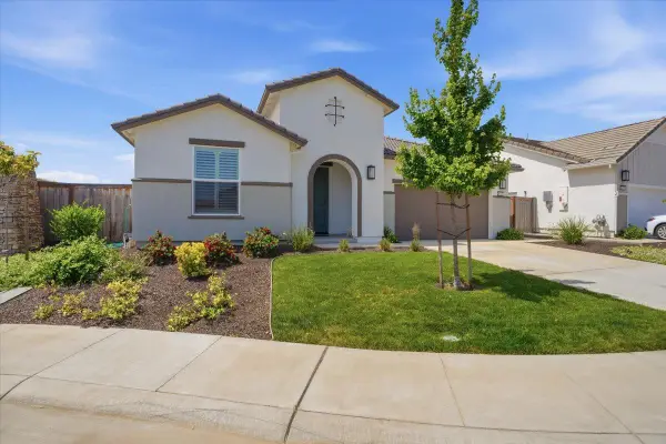 8317 Evans Tree Drive, Roseville, CA 95747