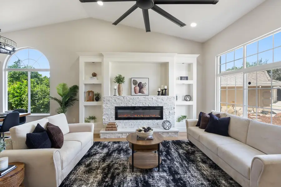 5457 Governor Circle, Stockton, CA 95210 - #2