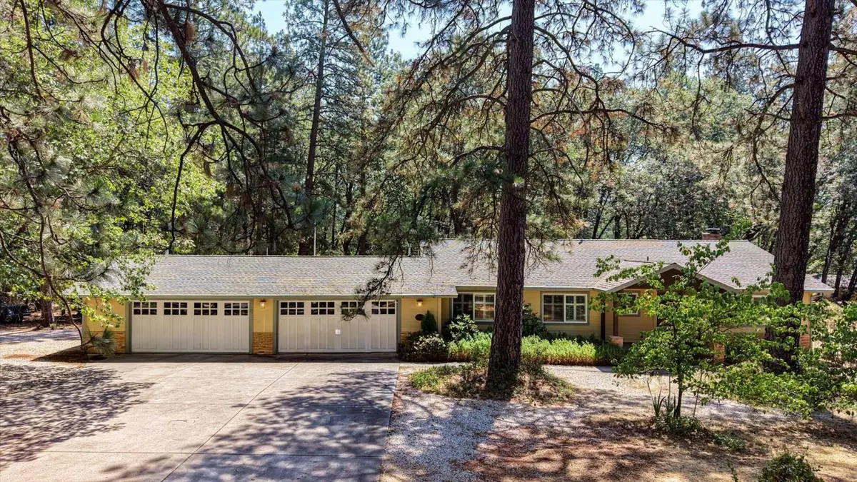 16067 Langley Place, Grass Valley, CA 95949 - #1