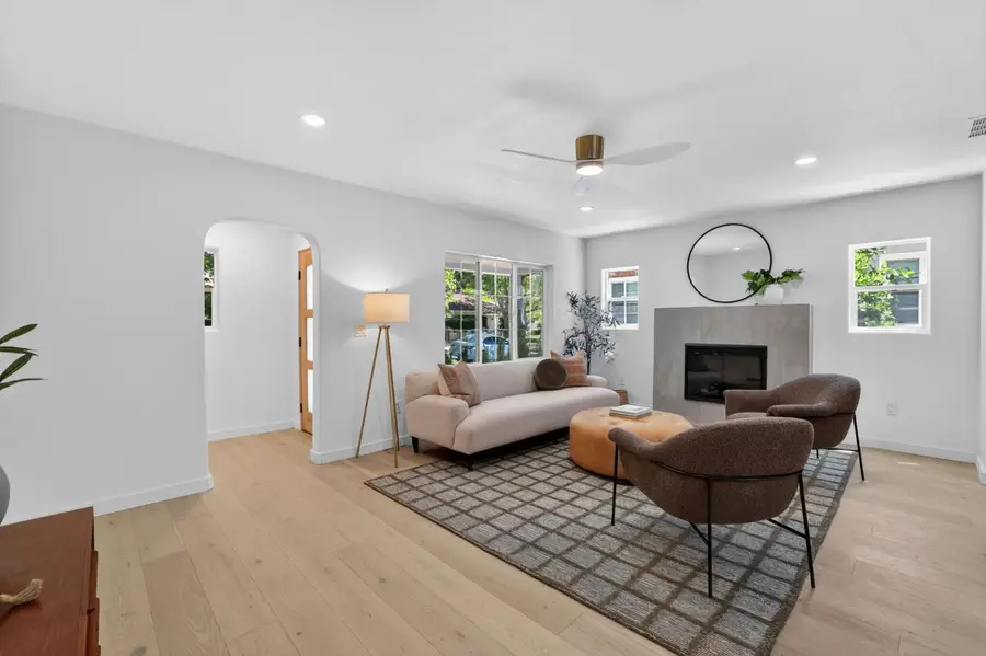 1640 9th Avenue, Sacramento, CA 95818 - #3