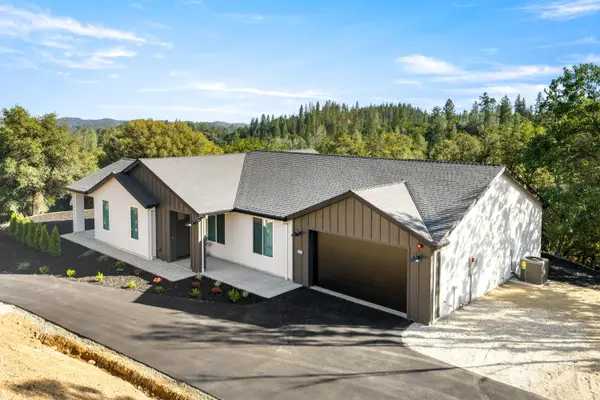 376 Cuckoo Court, Applegate, CA 95703