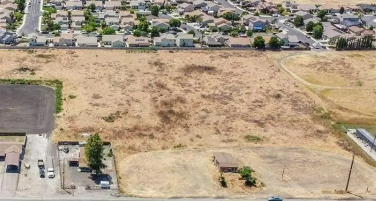 21627 State Highway 33, Dos Palos, CA 93620 - #1