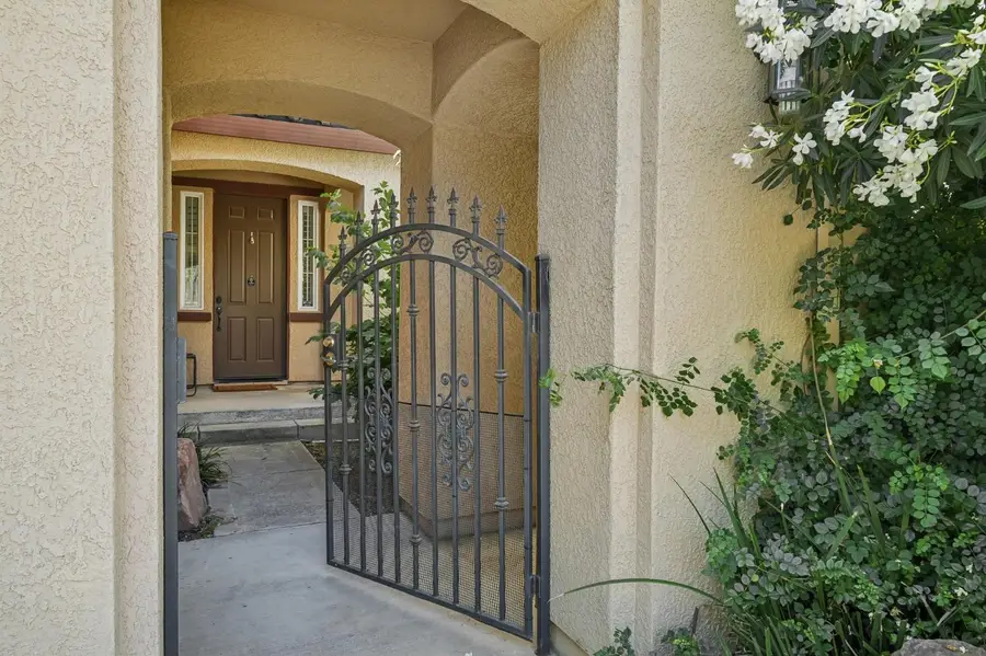 1891 Rogue River Court, West Sacramento, CA 95691 - #3