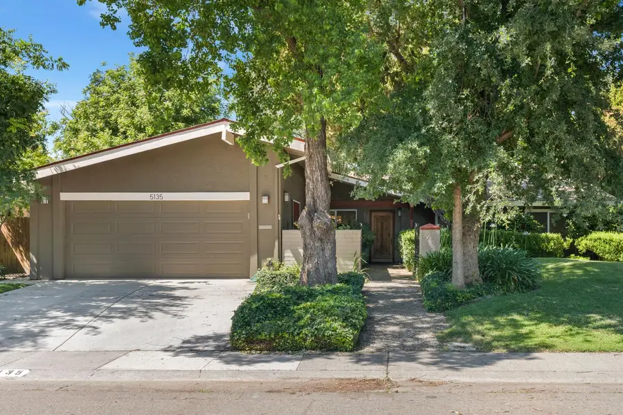 5135 El Cemonte Avenue, Davis, CA 95618 - #2