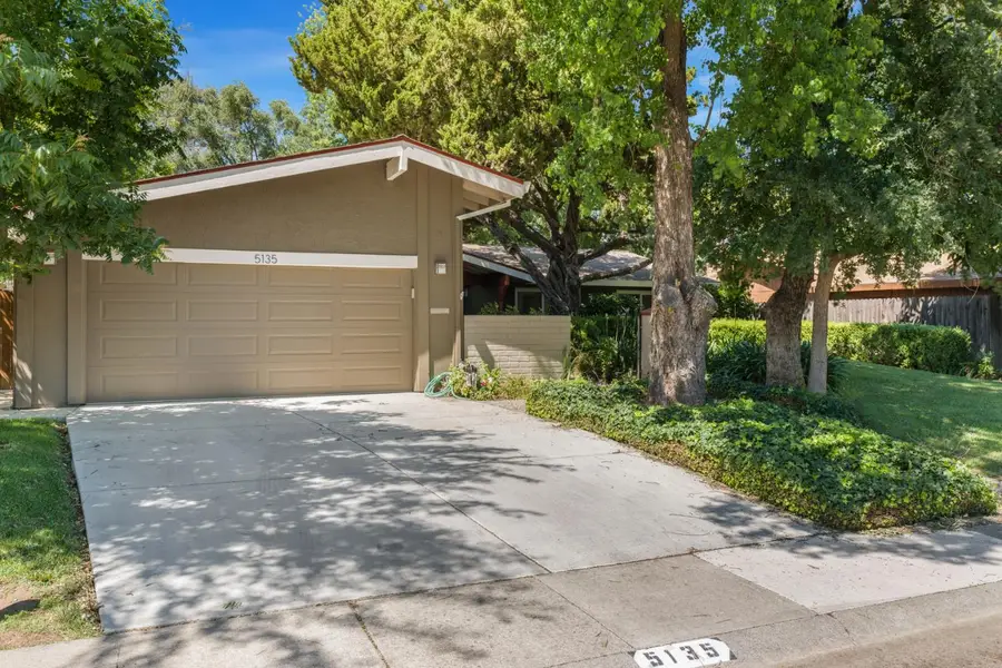5135 El Cemonte Avenue, Davis, CA 95618 - #3