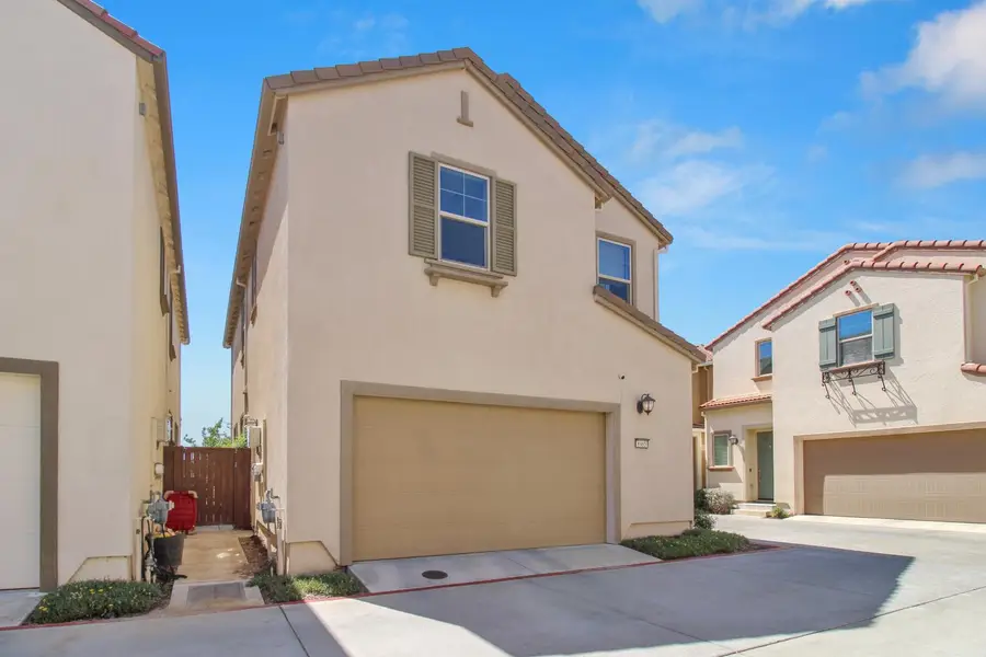 8985 Upbeat Way, Elk Grove, CA 95757 - #3