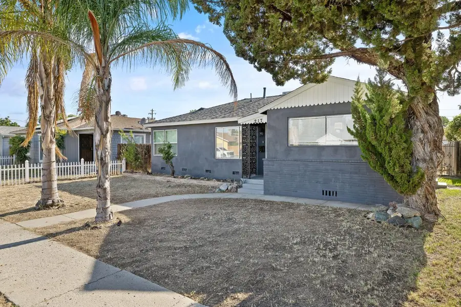 217 N Lincoln Street, Coalinga, CA 93210 - #3