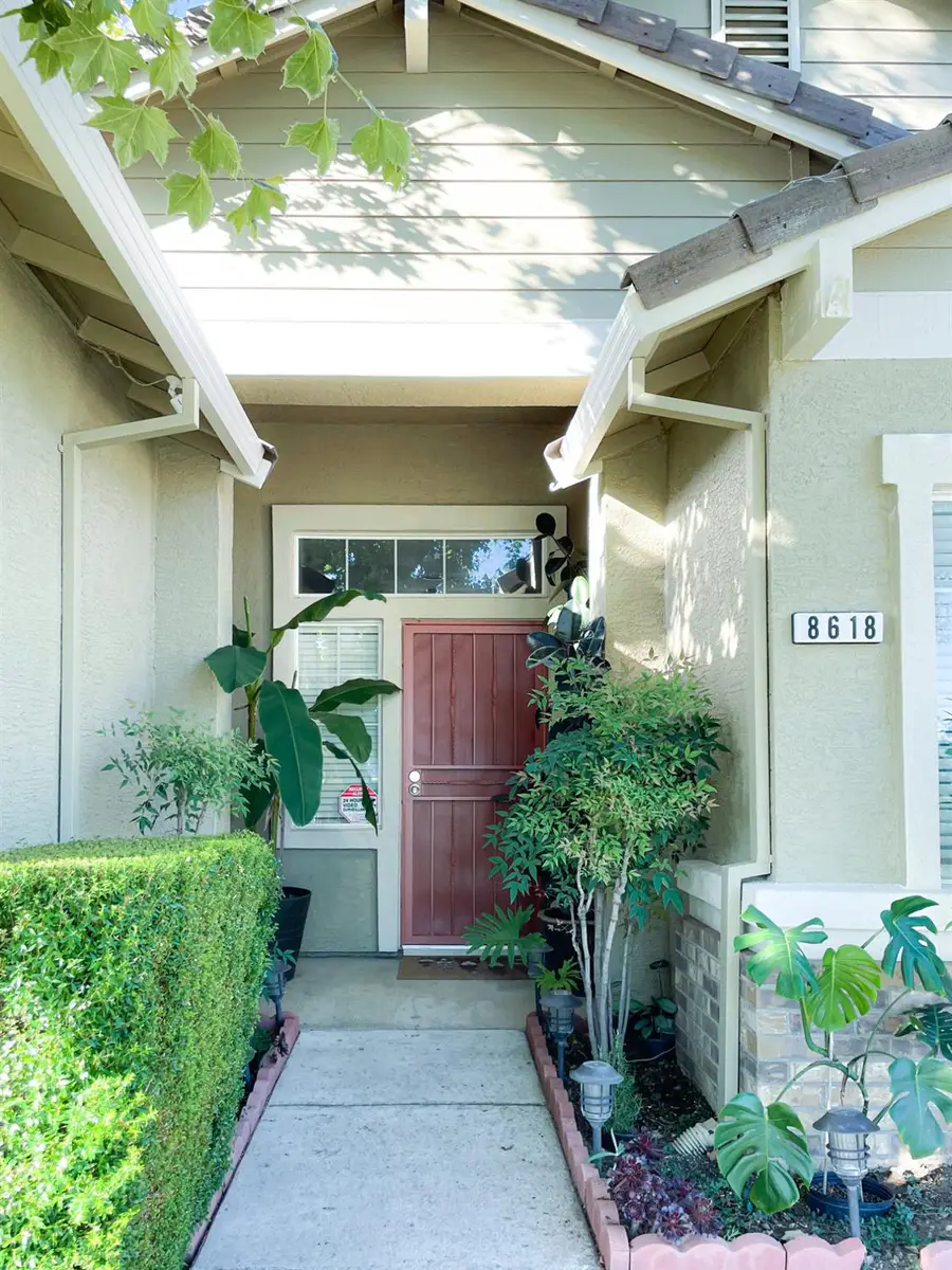 8618 Shasta Lily Drive, Elk Grove, CA 95624 - #2
