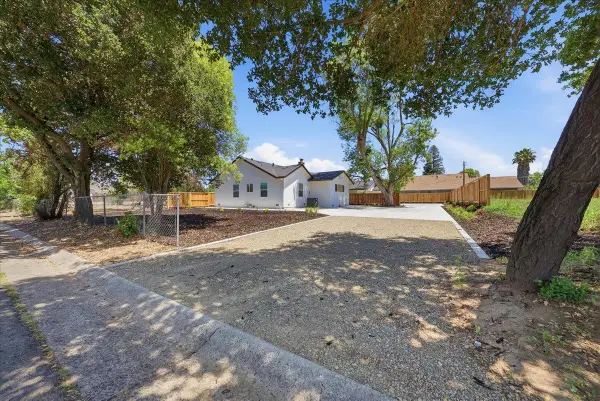 5644 Gibbons Drive, Carmichael, CA 95608