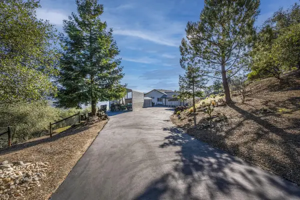 4121 Voyager Way, Shingle Springs, CA 95682