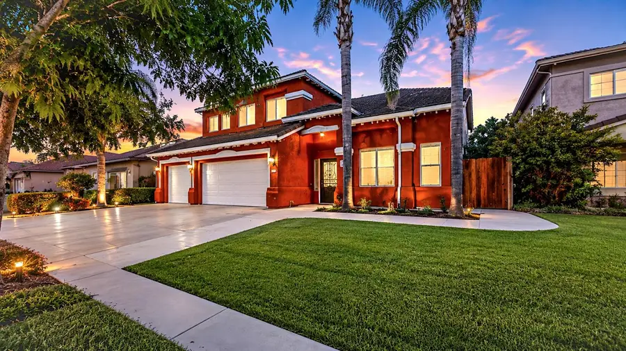 3934 Sterling Oaks Drive, Turlock, CA 95382 - #2