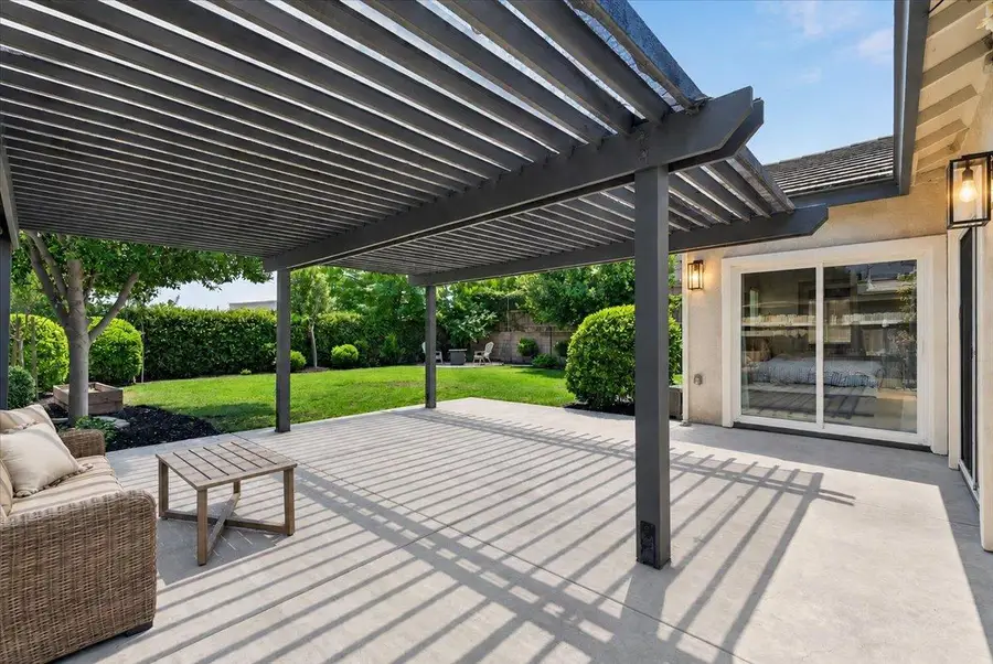 437 Silver Ridge Court, Oakdale, CA 95361 - #2
