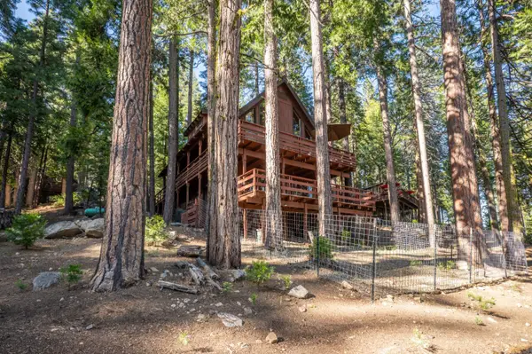2177 Yana Lane, Dorrington, CA 95223