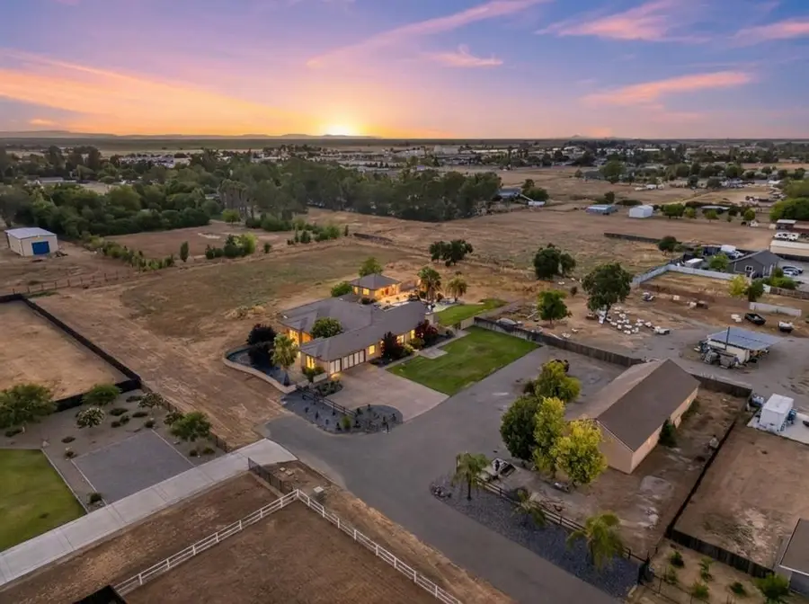 6141 W 4th Street, Rio Linda, CA 95673 - #3