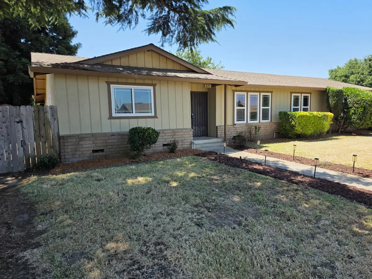 3712 E Orangeburg Avenue, Modesto, CA 95355 - #1