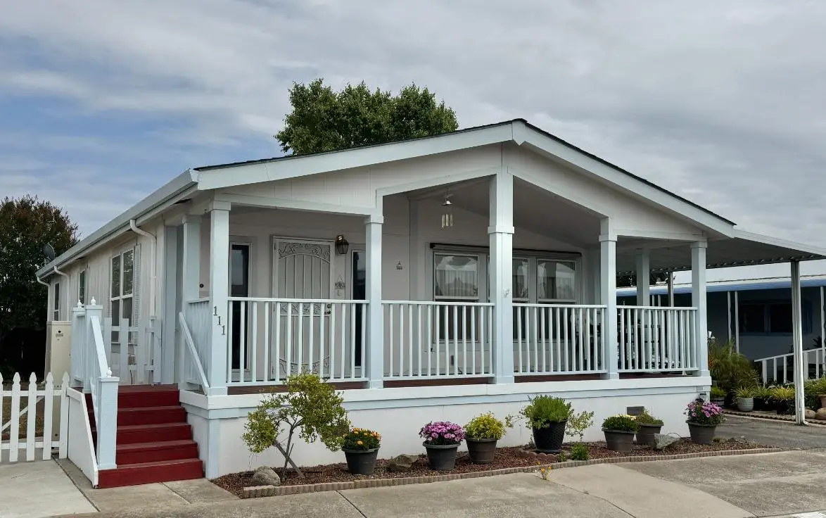 2505 Jackson Ave. #111, Escalon, CA 95320 - #1