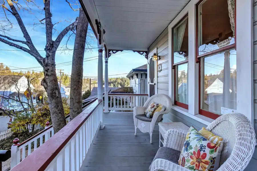 407 Richardson Street, Grass Valley, CA 95945 - #3