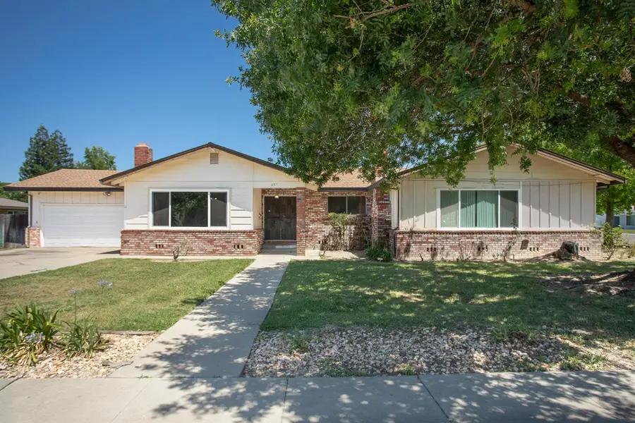 231 E 18th Street, Marysville, CA 95901 - #3