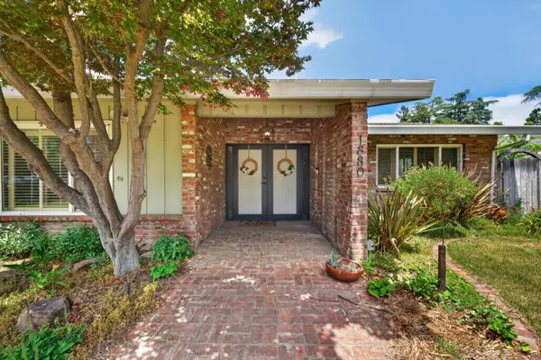 1880 Magnolia Street, Gridley, CA 95948