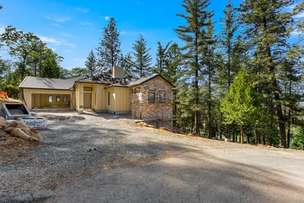 15055 Grand Knoll Drive, Meadow Vista, CA 95722