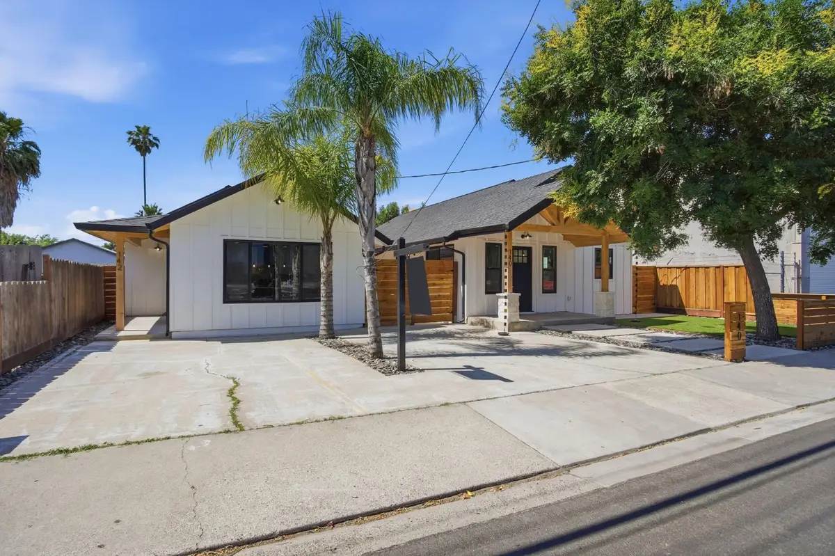 142 E Coolidge Avenue, Modesto, CA 95350 - #1