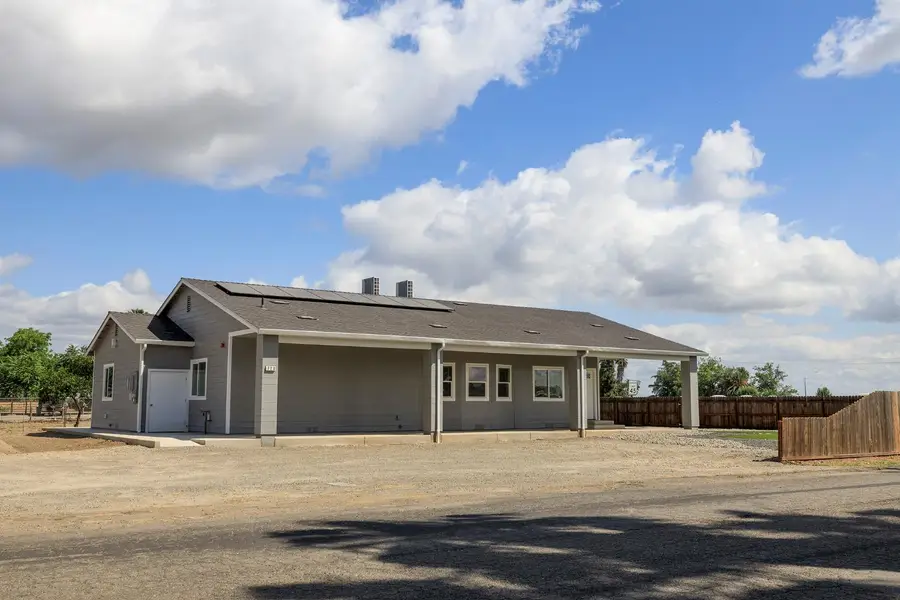 720 N 2nd Street, Patterson, CA 95363 - #2