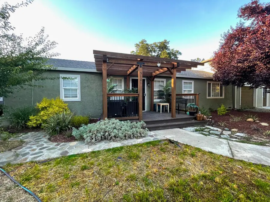 5121 Kenneth Avenue, Carmichael, CA 95608 - #2