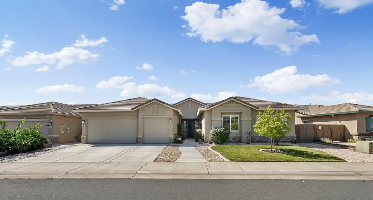 1077 Dimaggio Way, Galt, CA 95632 - #1