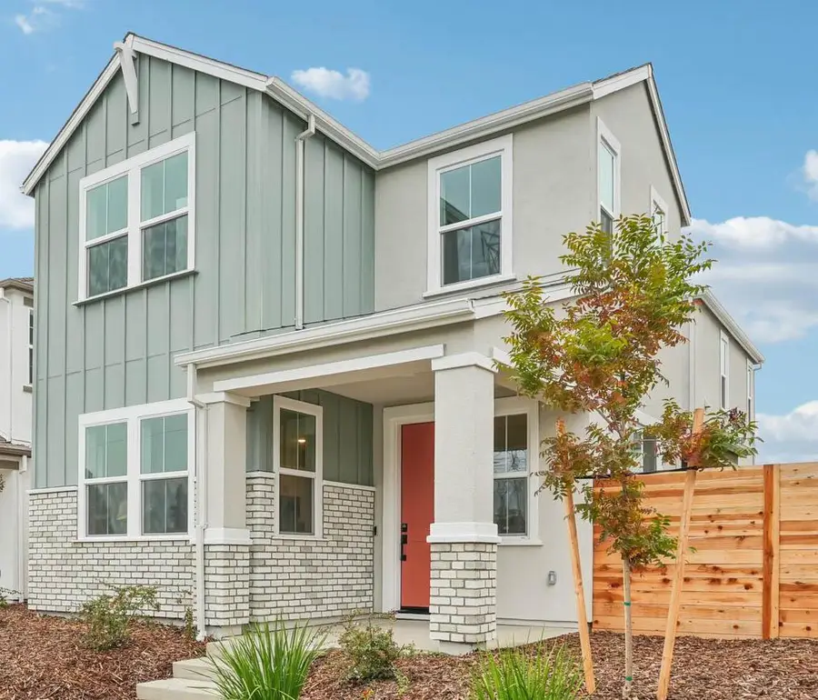 6419 Jacinto Avenue, Sacramento, CA 95823 - #2