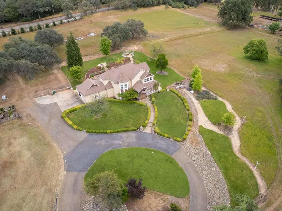 3140 Ridgeline Drive, Rescue, CA 95672 - #2