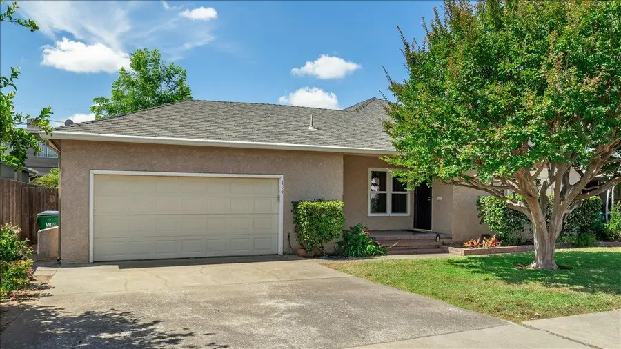 414 Concord Street, Lodi, CA 95240 - #3