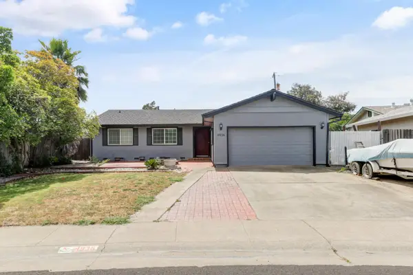4936 1st Parkway, Sacramento, CA 95823