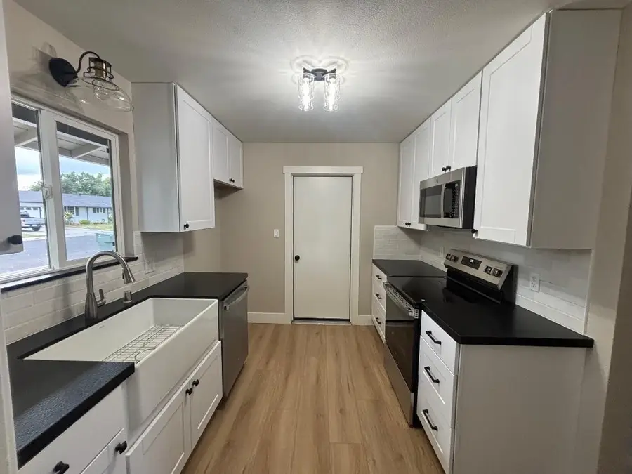 1664 Wylma Way, Modesto, CA 95350 - #3