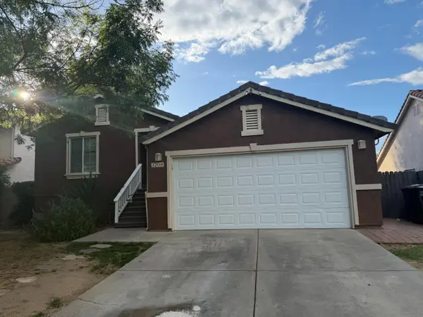 1209 Crater Avenue, Modesto, CA 95351